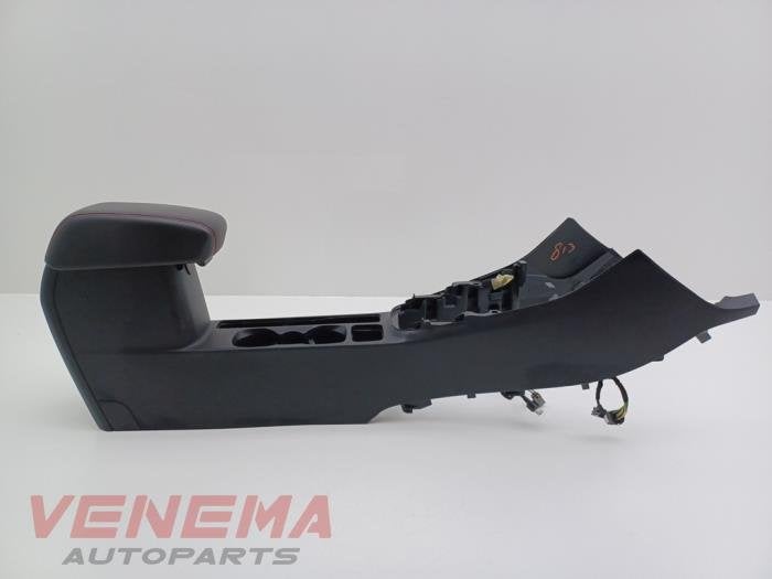 Middenconsoles van een Ford Puma, Gebruikt, -, -, Ophalen of Verzenden