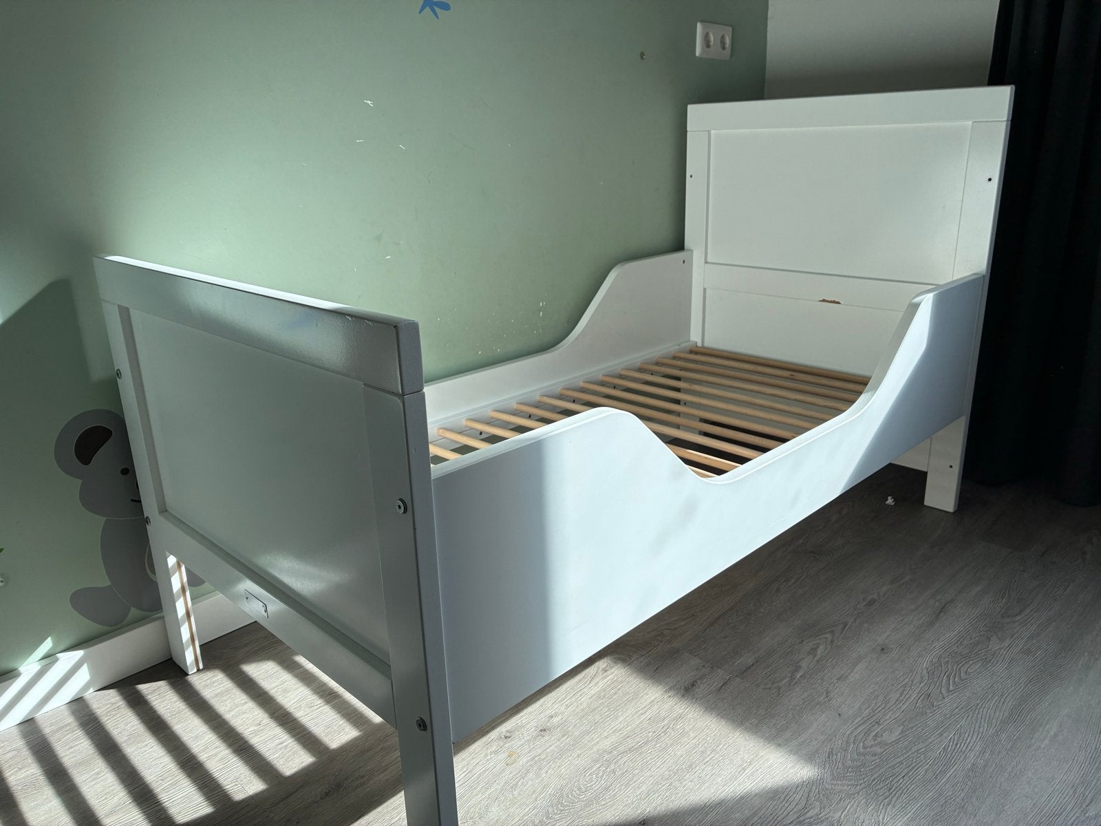 Bopita - Peuterbed/Juniorbed/ kleuterbed, Ophalen, Gebruikt, Wit, 190 cm of minder