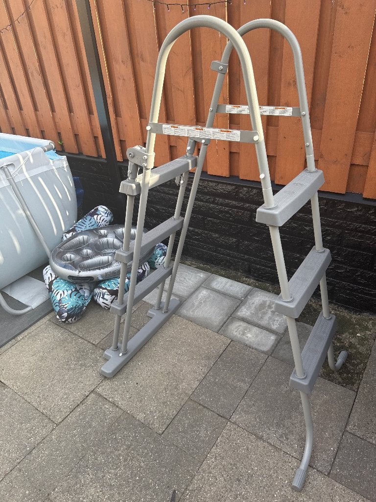 Zwembad trap, Tuin en Terras, Zwembad-toebehoren, Ophalen, Zo goed als nieuw, Ladder