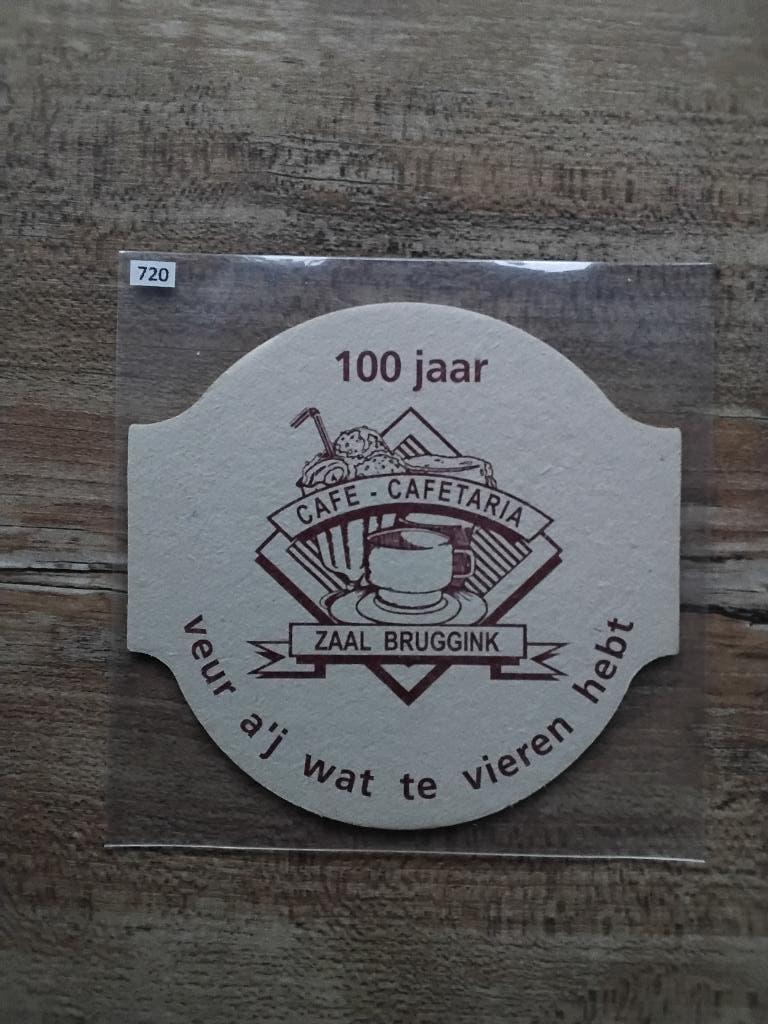 Grolsch bier viltje met opdruk zaal bruggink gvg nr. 720, Ophalen of Verzenden, Nieuw, Viltje(s), Grolsch