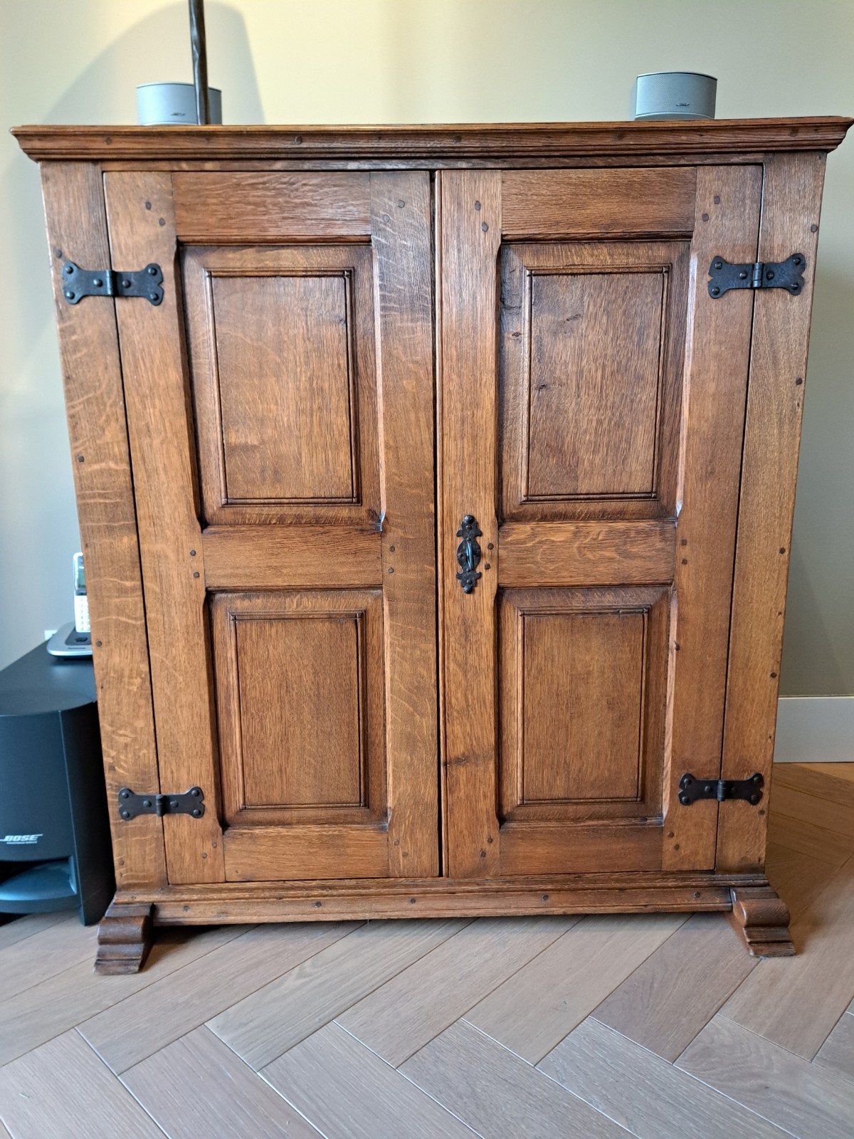 Massief eiken tv-meubel / audiomeubel, Ophalen, Gebruikt, 100 tot 150 cm, 100 tot 150 cm