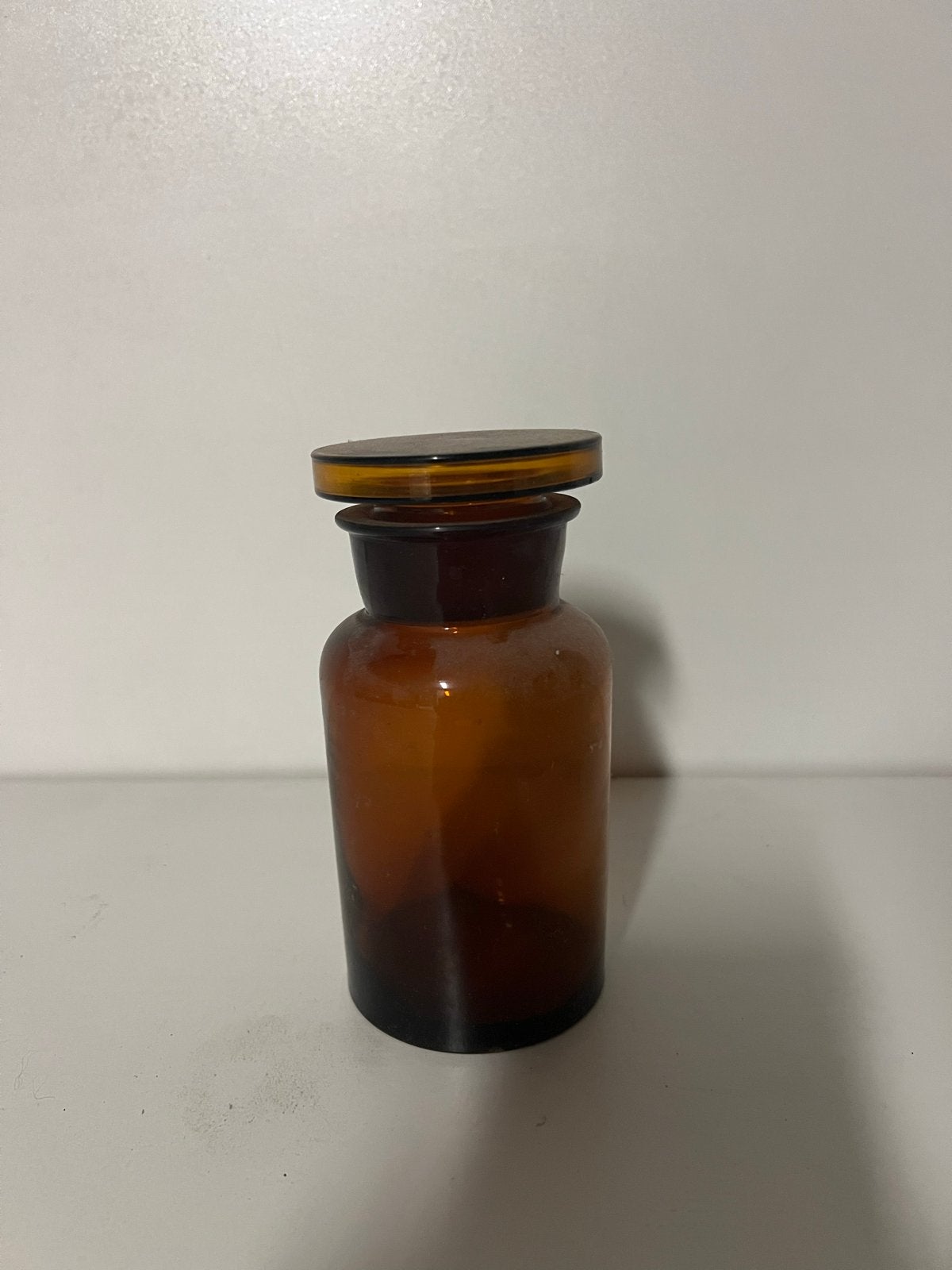Antieke Apothekersfles - Bruin Glas met Stop, Antiek en Kunst, Ophalen of Verzenden