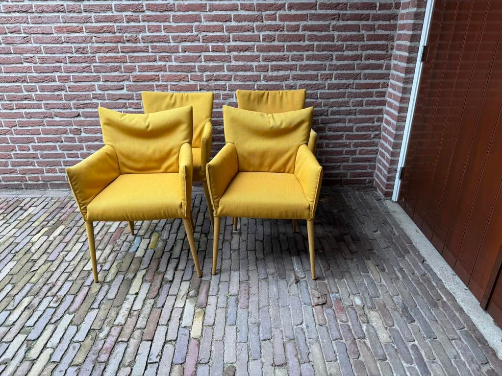 Eetkamerstoelen label van den Berg Mali, Huis en Inrichting, Stoelen, Ophalen of Verzenden, Zo goed als nieuw