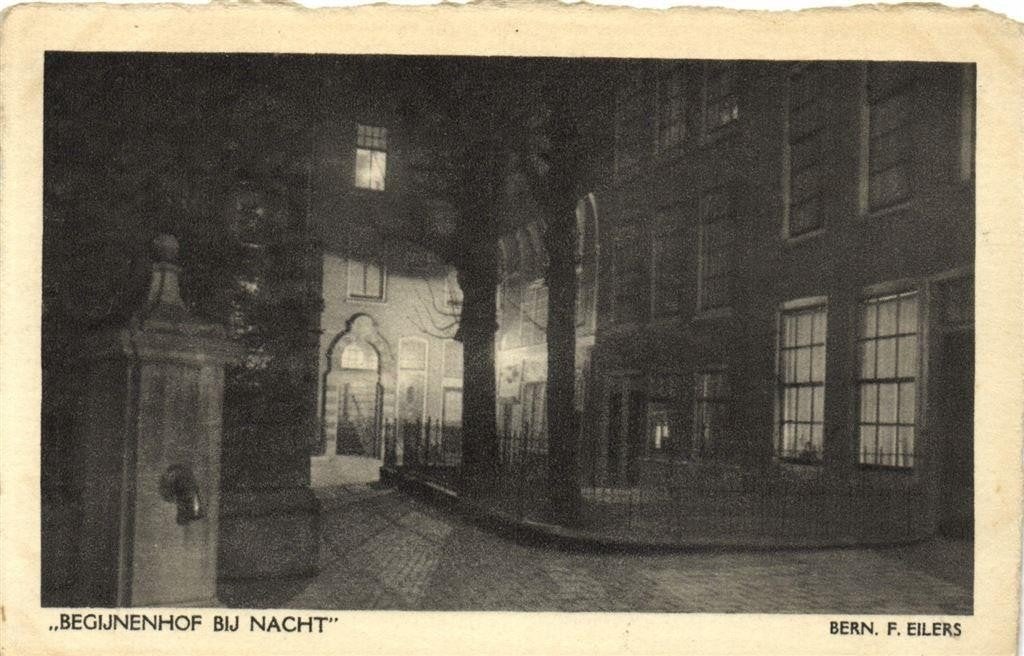 Amsterdam - Begijnenhof bij nacht - Bern. F. Eilers - ongelo, Ophalen of Verzenden, 1920 tot 1940, Ongelopen, Noord-Holland