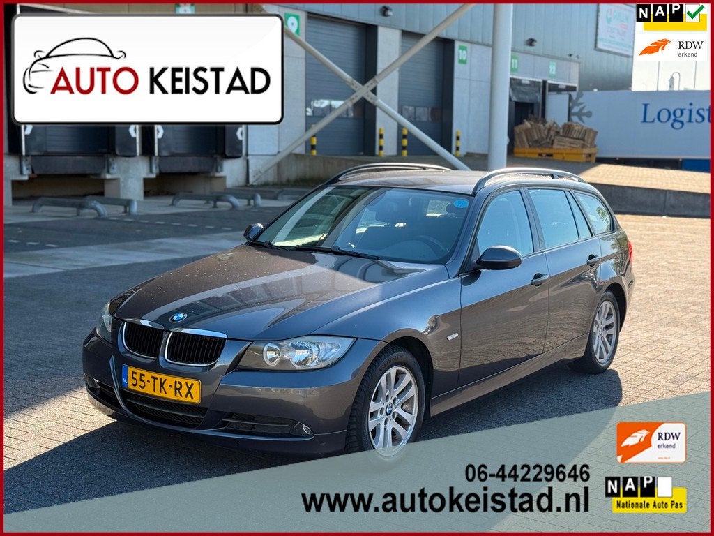 BMW 3-serie Touring 320i AUTOMAAT CLIMA/CRUISE/STOELVERWARMI, Automaat, Achterwielaandrijving, 4 cilinders, 150 pk
