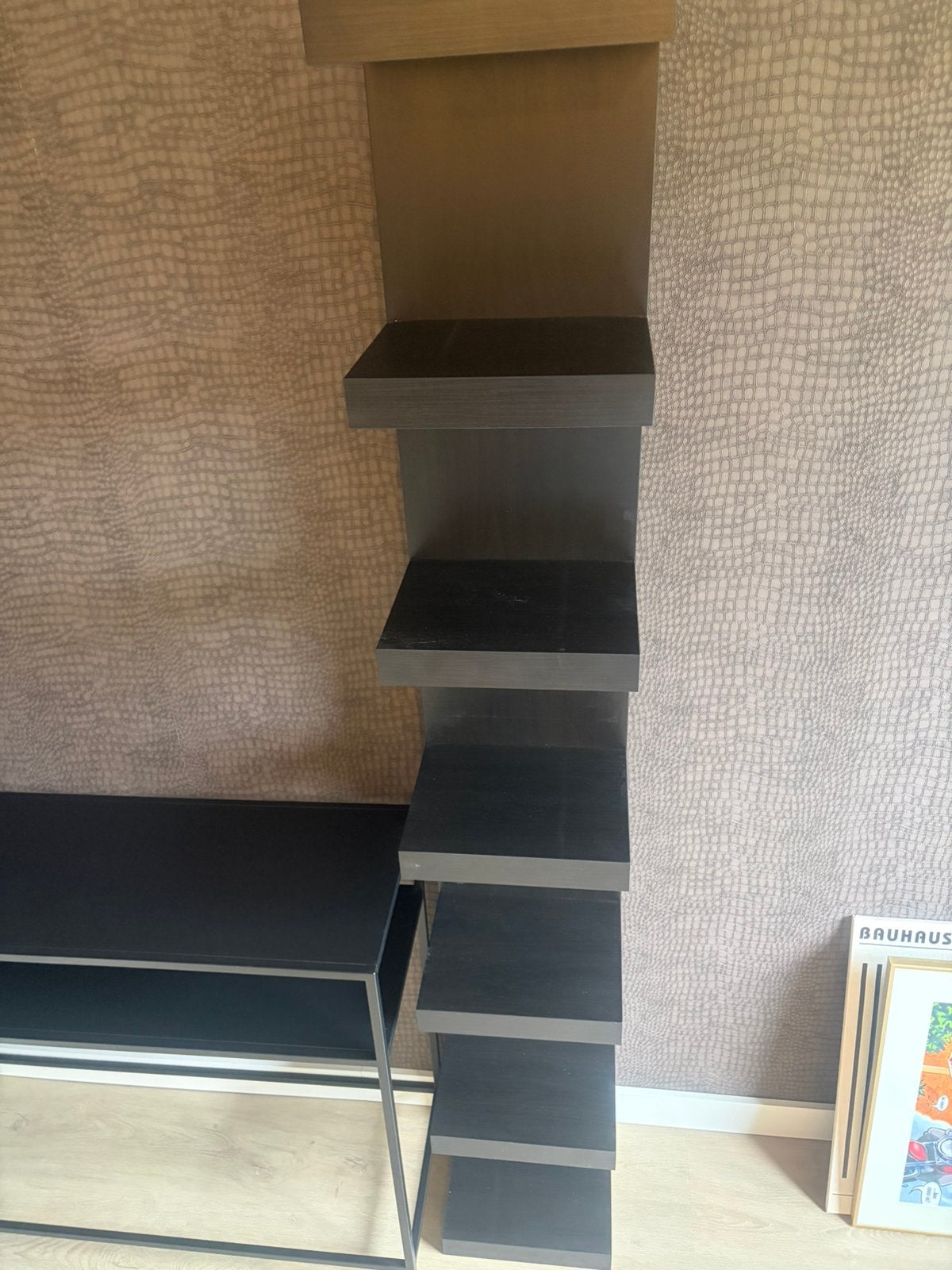Ikea wandrek LACK, Almere, Ophalen, Zo goed als nieuw, Hout, Cd's