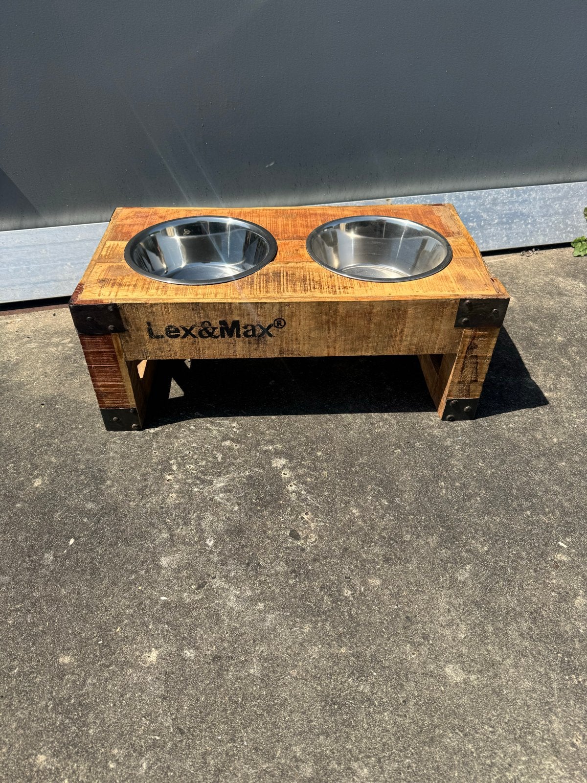 Voederbak met 2 RVS bakken van 24 cm, Ophalen of Verzenden, Nieuw
