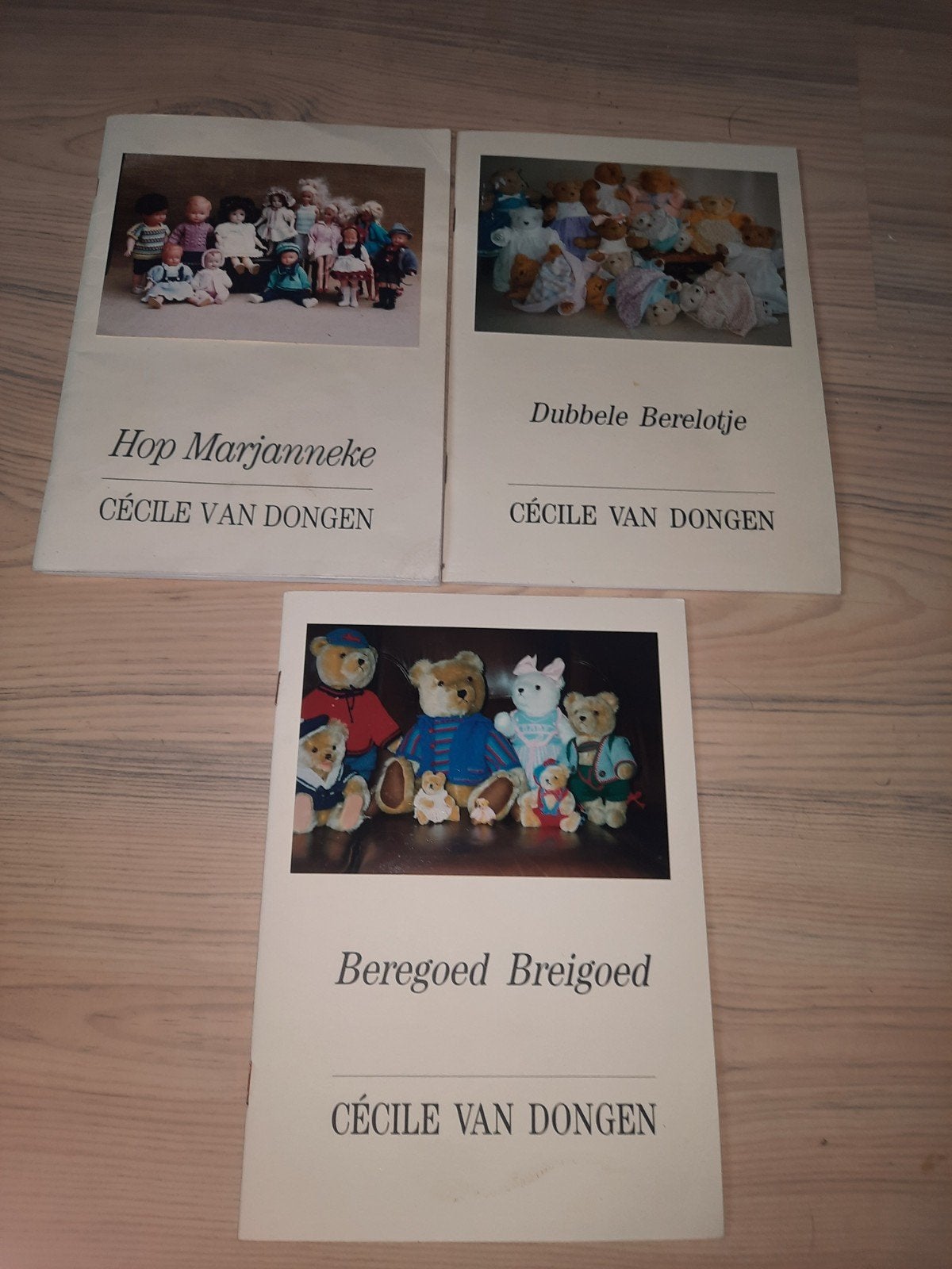 Cecile van Dongen patroonboekjes, Hobby en Vrije tijd, Breien en Haken, Ophalen of Verzenden, Zo goed als nieuw, Haken, Patroon of Boek