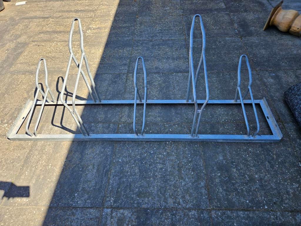 Fietsenrek voor 5 fietsen - Gegalvaniseerd staal, Ophalen, Gebruikt