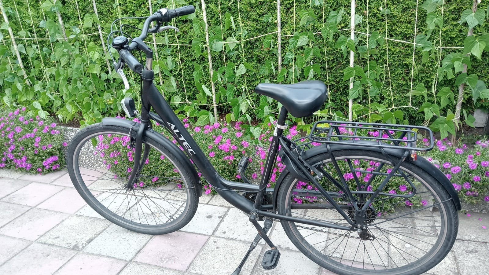 Opknap fiets Altec fiets met lage instap en versnellingen, Fietsen en Brommers, Fietsen | Dames | Damesfietsen, Gebruikt, 47 tot 50 cm