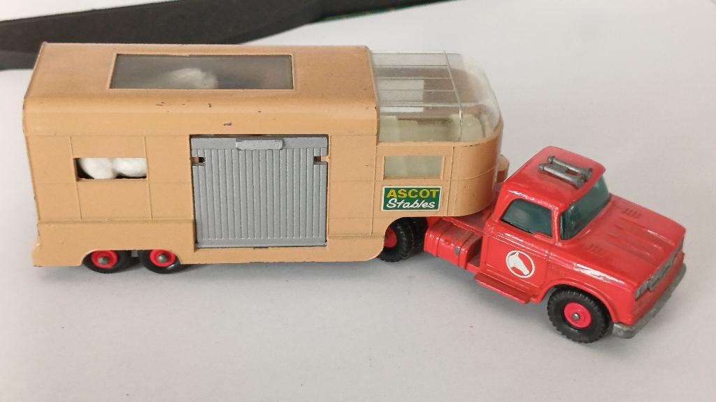 miniatuur auto, Ophalen of Verzenden, Zo goed als nieuw, Bus of Vrachtwagen, Matchbox