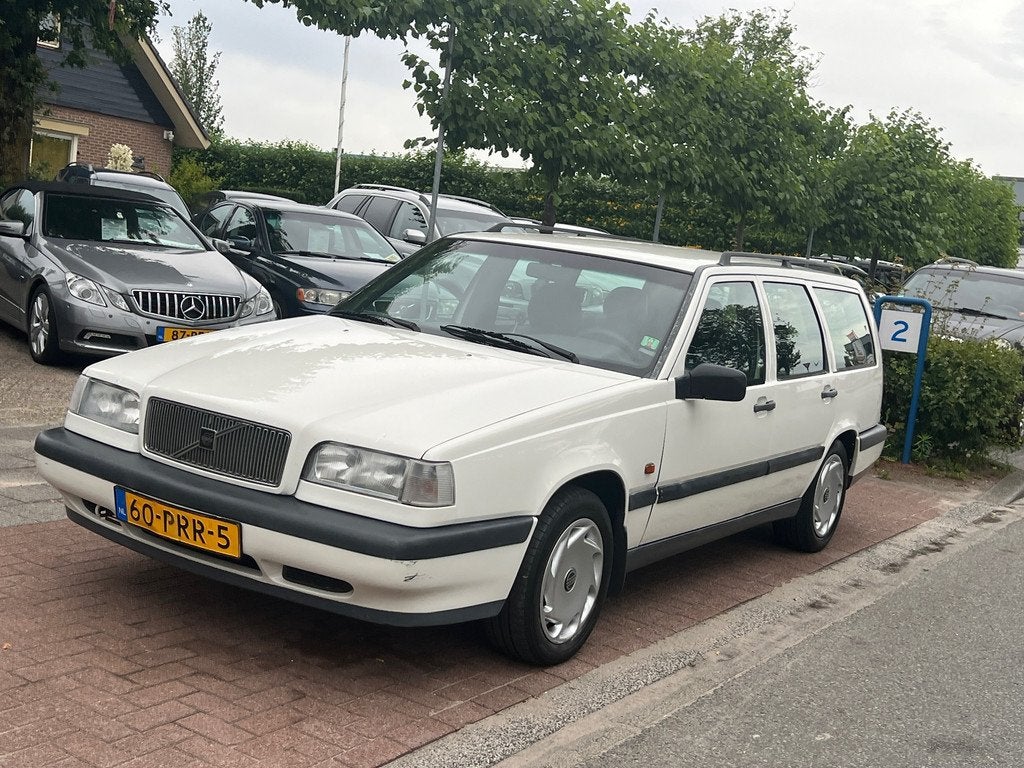 Volvo 850 2.0 *APK 07-2027|AIRCO|TREKHAAK, Auto's, Volvo, Gebruikt, 1984 cc, Wit, 11 km/l