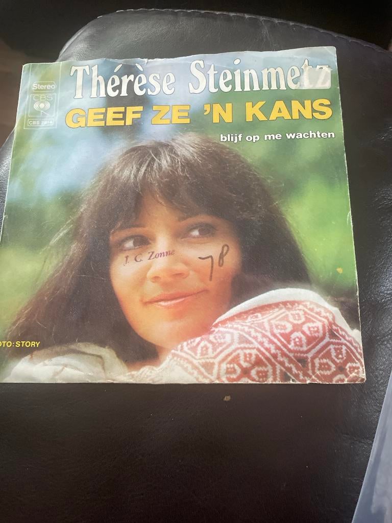 Thérèse Steinmetz - Geef Ze 'n Kans / Blijf Op Me Wachten, Fotohoes, Ophalen of Verzenden, Gebruikt, Nederlandstalig