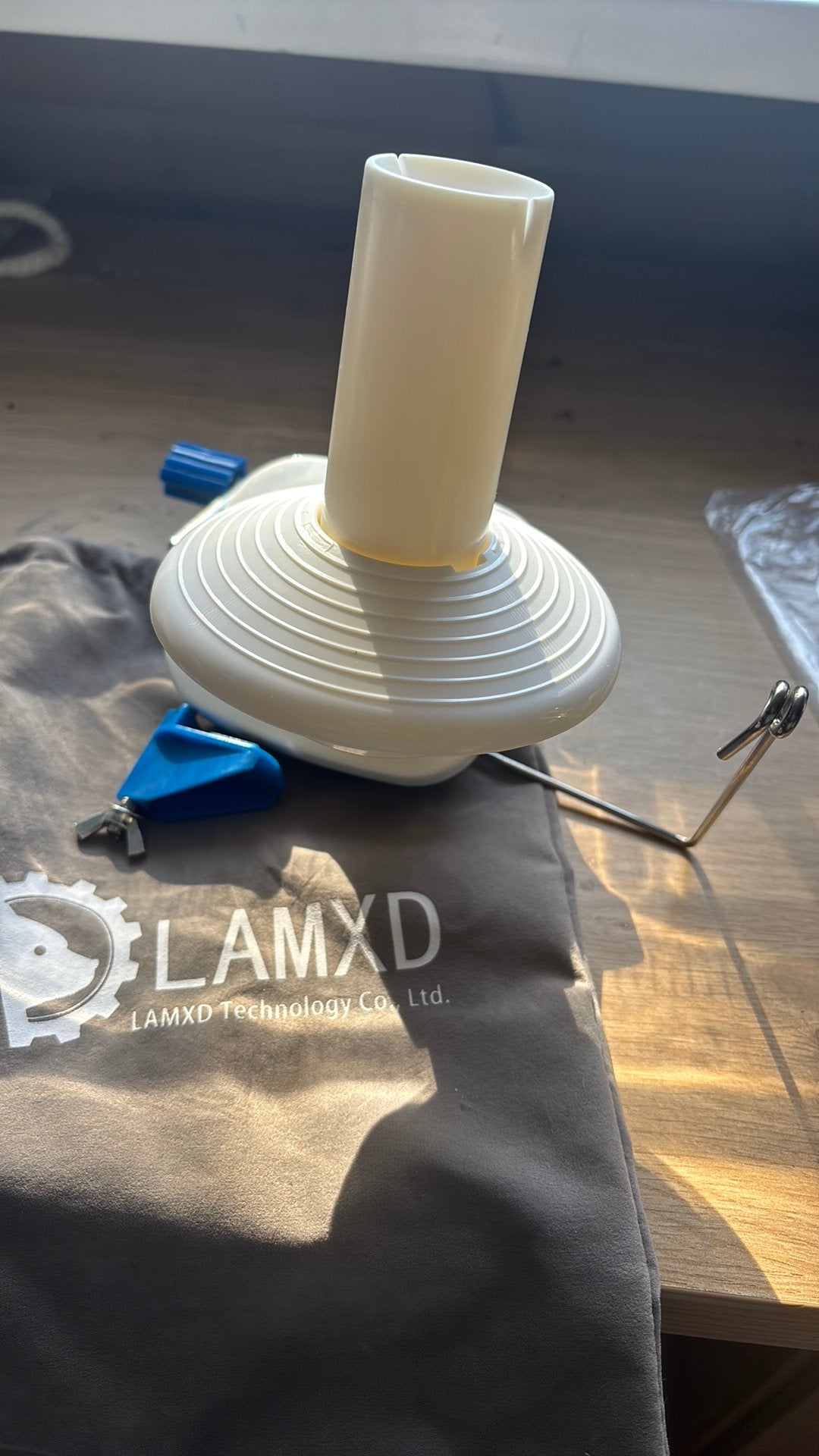 2 wolwinders - Empisal en LAMXD 15 eur per stuk, Ophalen of Verzenden, Zo goed als nieuw, Breien, Overige typen