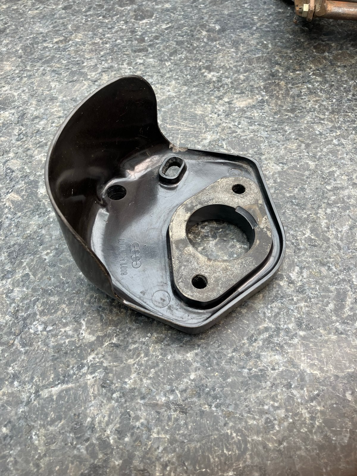 DKW 1000S Bakeliet bakje onder carburateur, Ophalen of Verzenden, Nieuw, Oldtimer onderdelen
