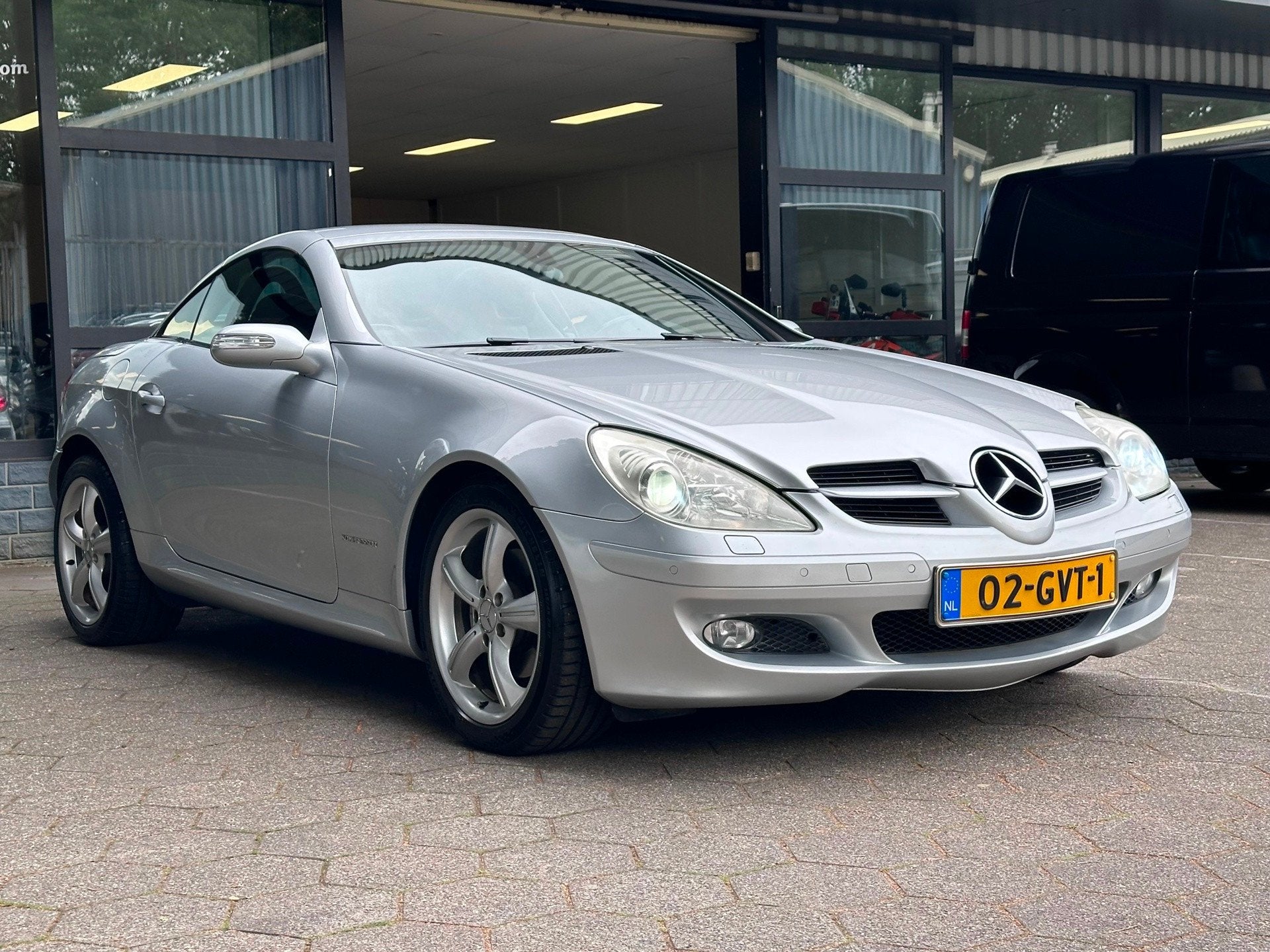 Mercedes-Benz SLK-klasse 200 K/Airco/Leder/Navigatie/165131k, Auto's, Automaat, Achterwielaandrijving, Gebruikt, 4 cilinders