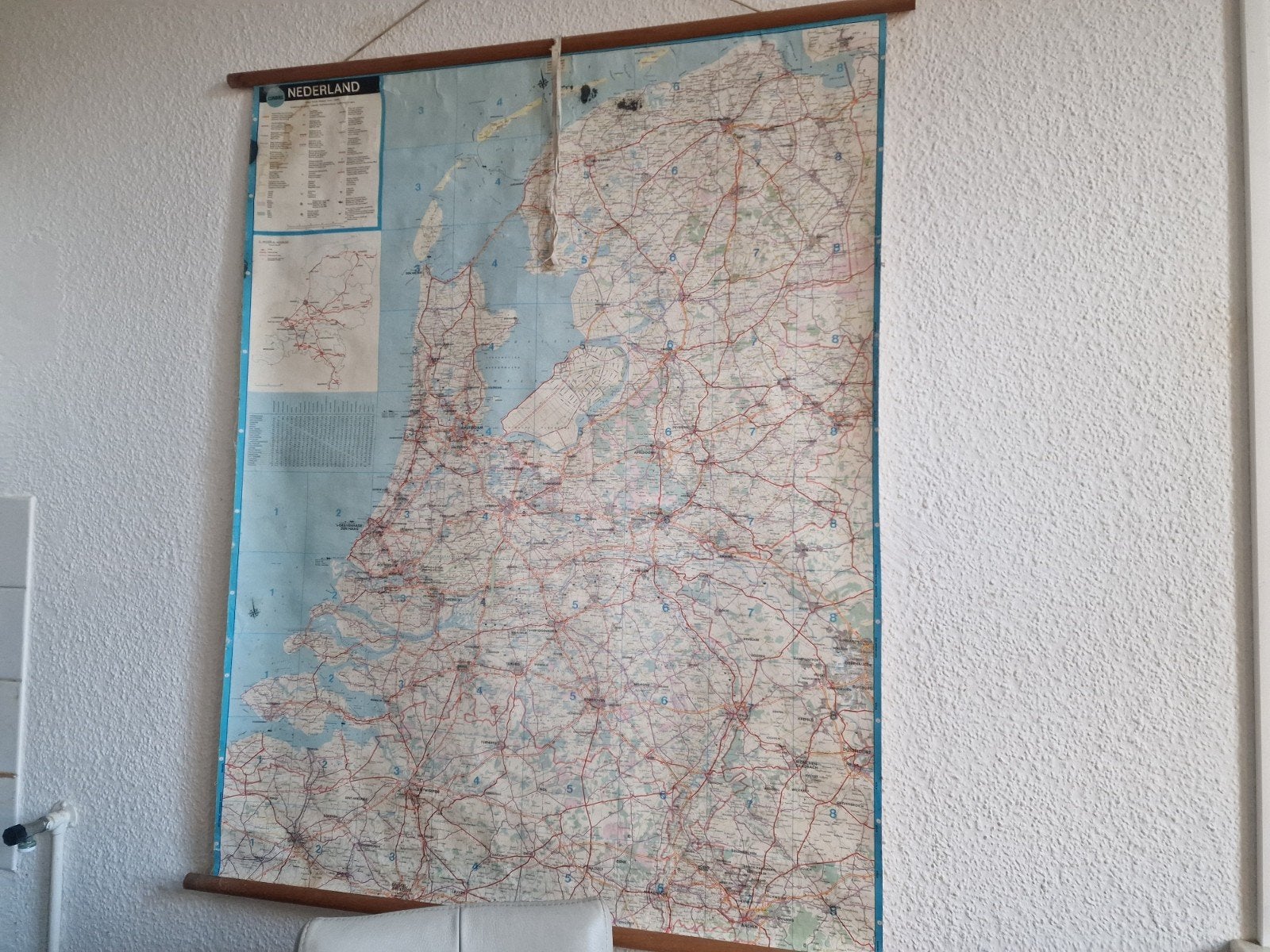 Landkaart Nederland op stokken, Antiek en Kunst, Ophalen of Verzenden, Aardrijkskunde