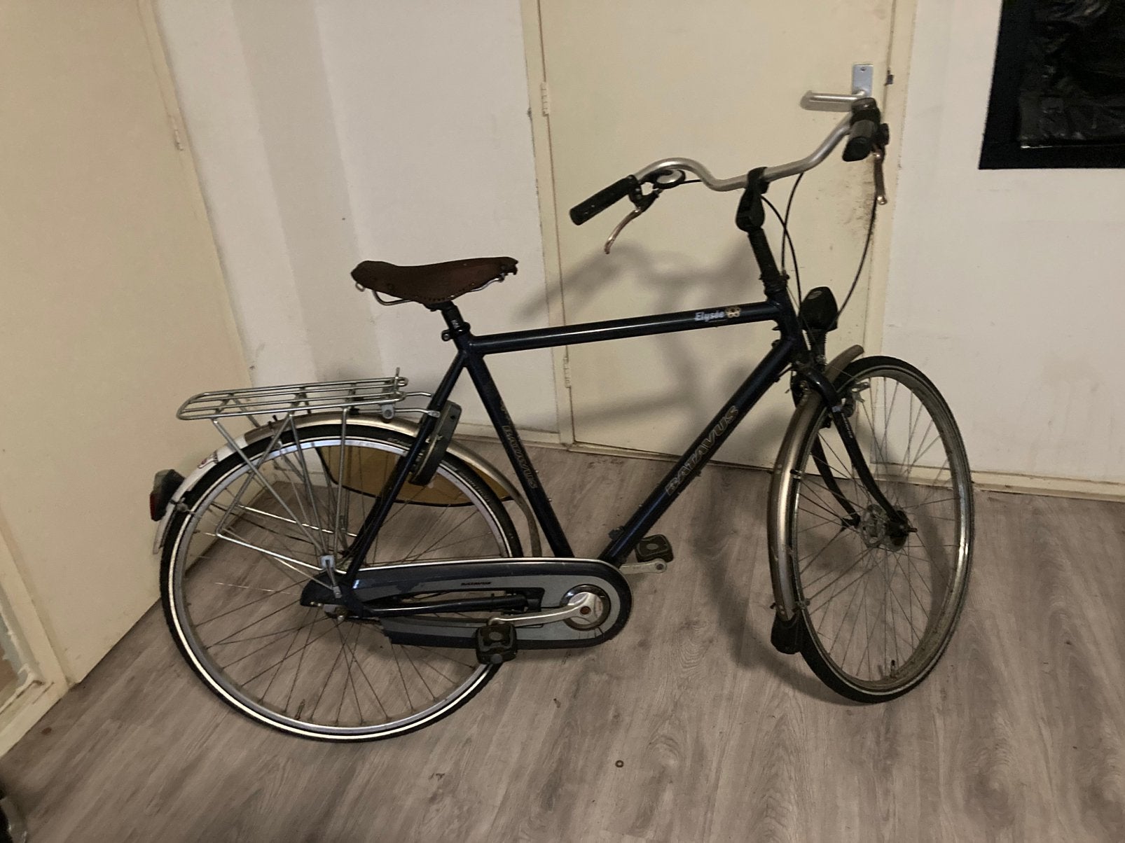 Herenfiets 28 inch, Fietsen en Brommers, Ophalen, Zo goed als nieuw, Overige merken, Versnellingen