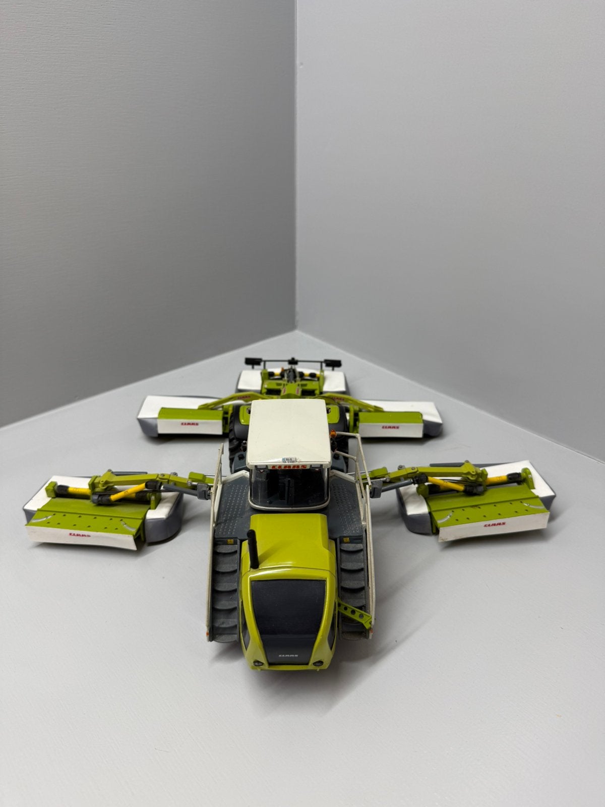 UH claas cougar 1:32, Ophalen of Verzenden, Gebruikt, Tractor of Landbouw, Universal Hobbies