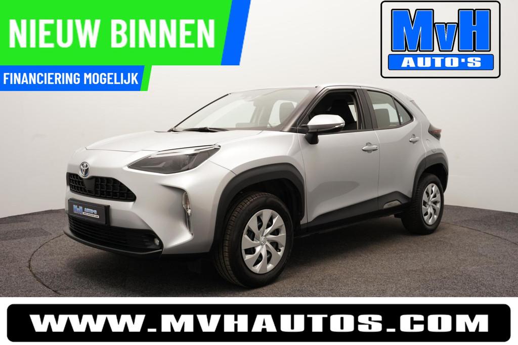 Toyota Yaris Cross 1.5 Hybrid Active|CAMERA|ADAP.CRUISE|LED, Stof, Gebruikt, 750 kg, Met garantie (alle)