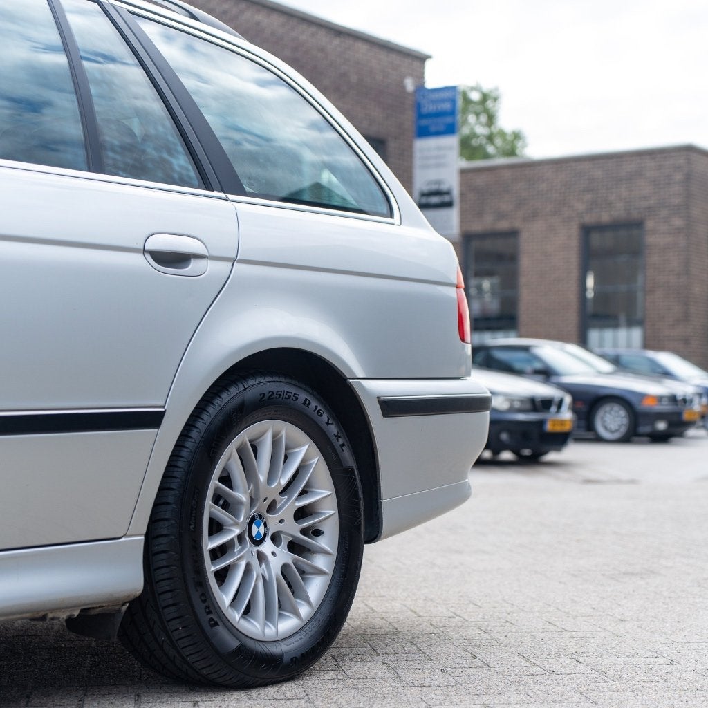 BMW E39 523i YOUNGTIMER | Xenon | Leder | Stoelverwarming, foto 6