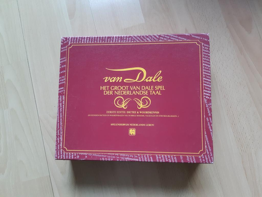 Van Dale het grote van dale spel, Hobby en Vrije tijd, Gezelschapsspellen | Bordspellen, Ophalen of Verzenden