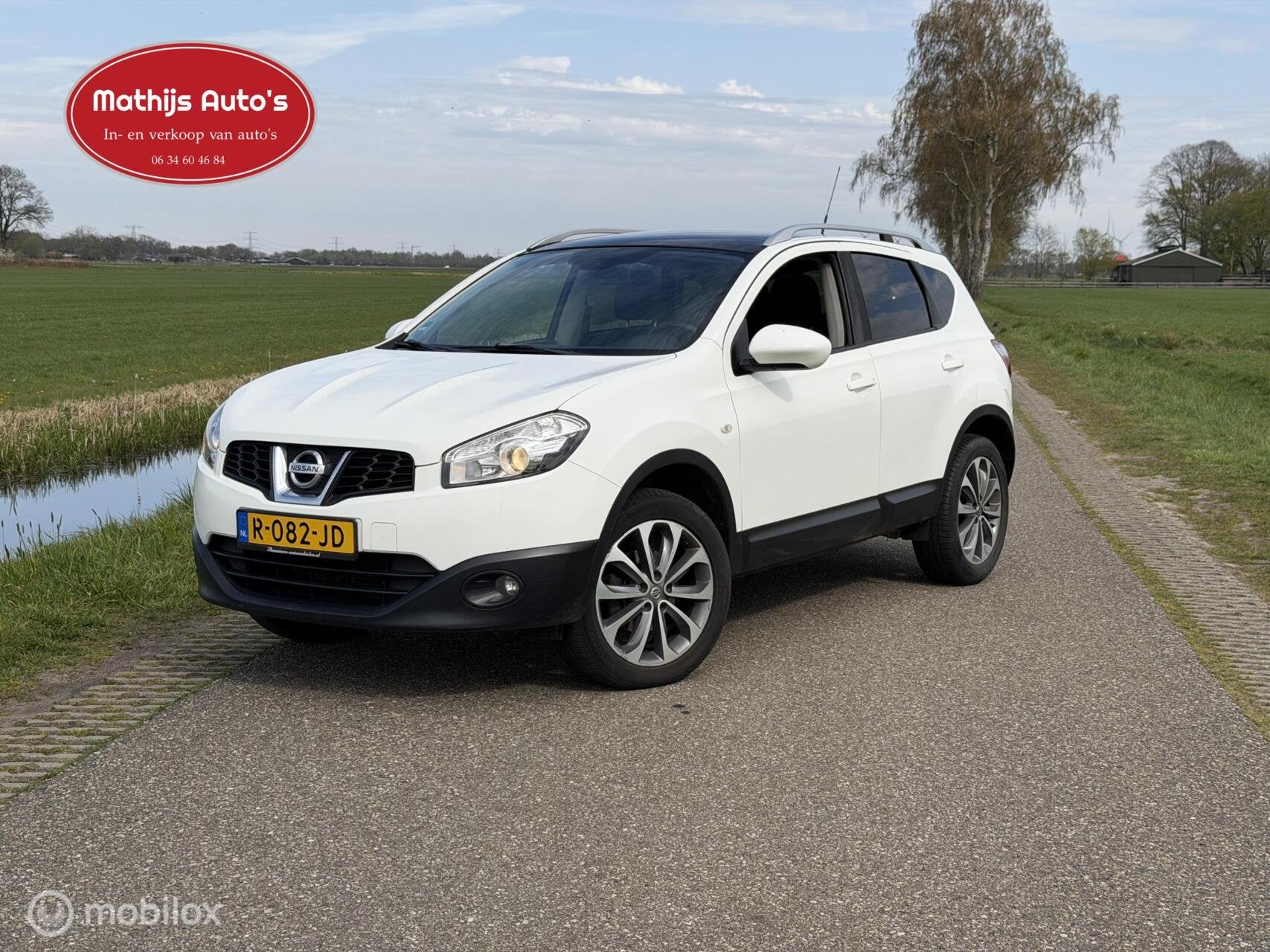 Nissan Qashqai 2.0 Tekna 4WD automaat pano nette auto!, Auto's, Nissan, Automaat, Euro 5, Wit, Leder