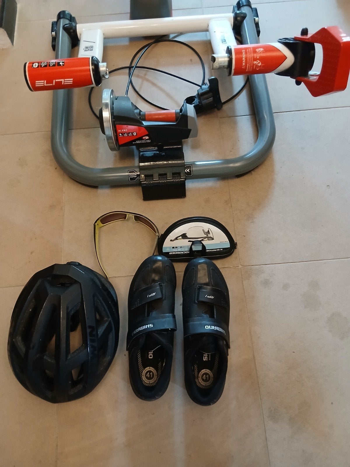 Elite Aleno fietstrainer set met helm en schoenen, Ophalen