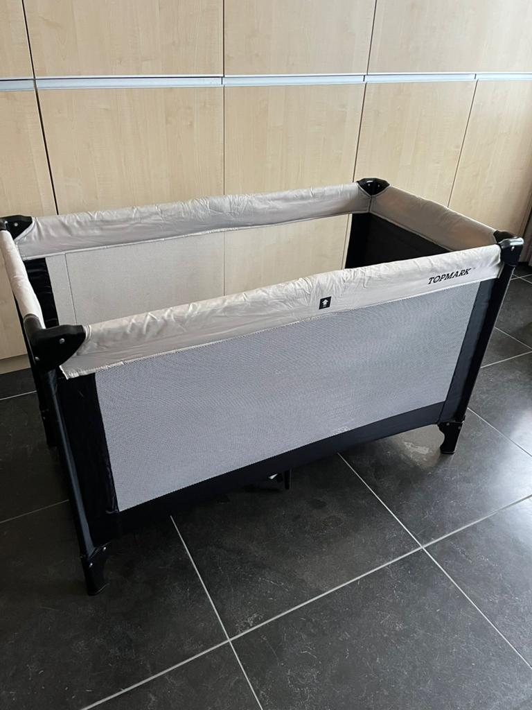 Topmark campingbed, Ophalen, Zo goed als nieuw, Reisbedje