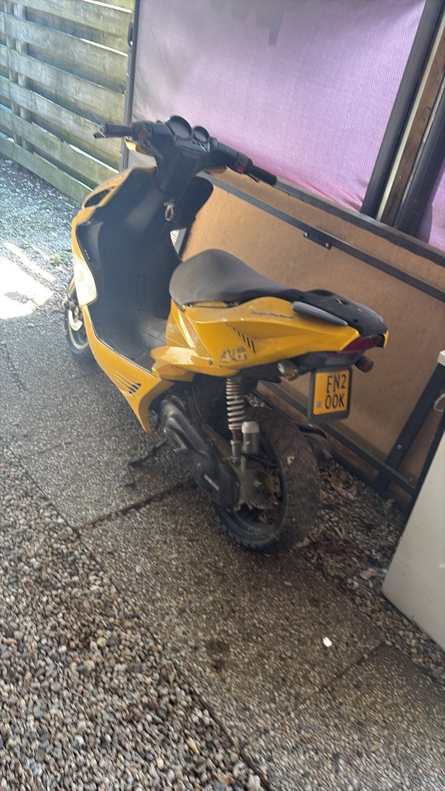 gezocht yamaha aerox 50 frame, Ophalen of Verzenden, Zo goed als nieuw, Overige modellen