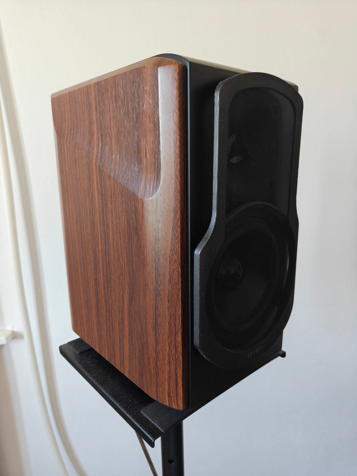 Foto 9 van Edifier S2000MKIII Actieve Hi-Res Speakerset + Verstelbare S