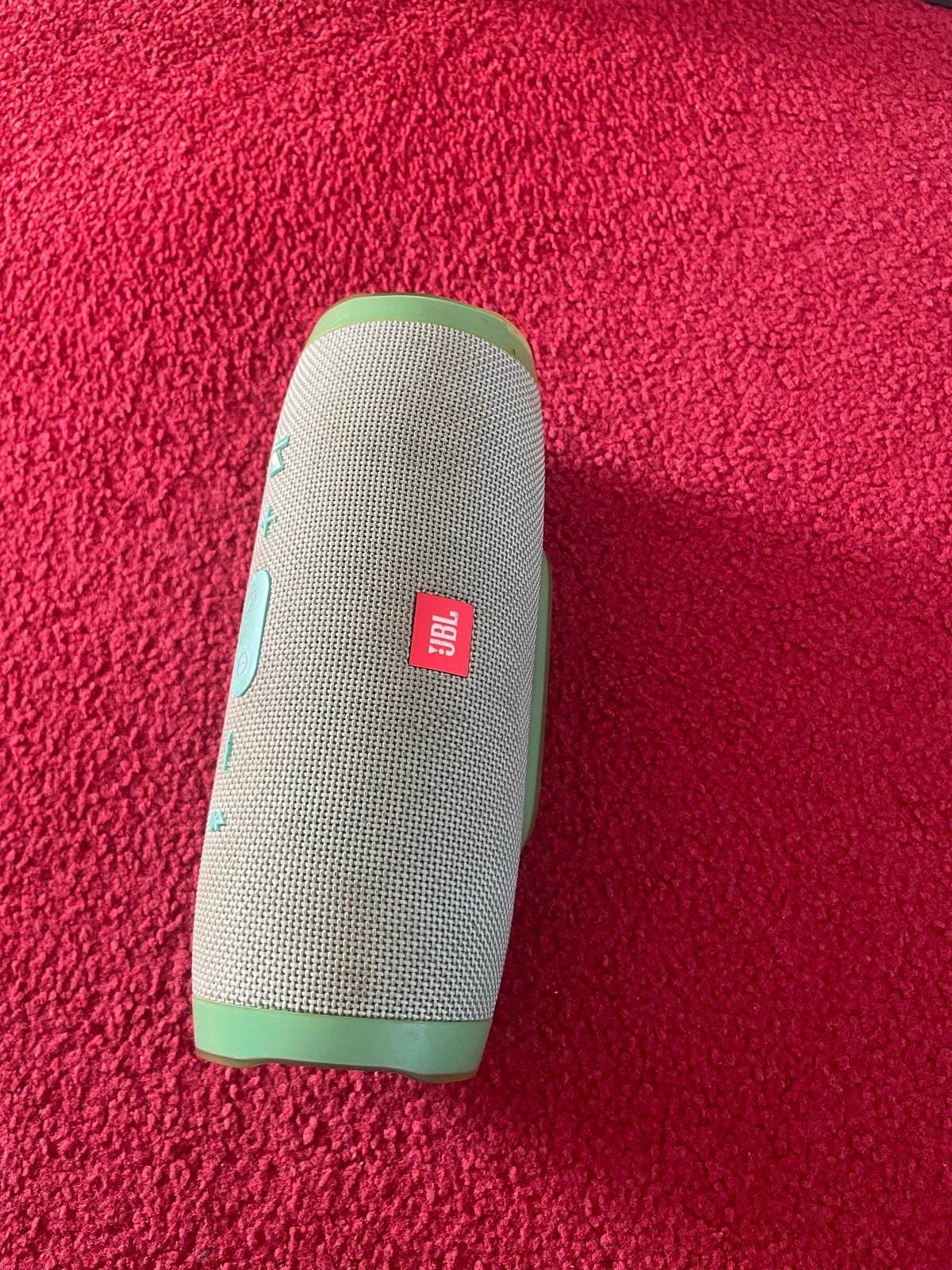 JBL Charge 3 Draagbare Bluetooth Speaker - Groen, JBL, Ophalen of Verzenden, Zo goed als nieuw, Draagbare speaker