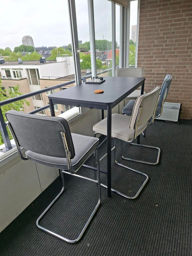Bartafel (IKEA) en 4 barkrukken (Zuiver), Huis en Inrichting, 4 krukken, Ophalen, Gebruikt, 60 tot 90 cm
