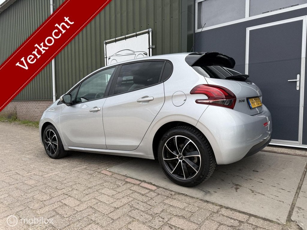 Peugeot 208 1.6 BlueHDi Euro6|Airco|Cruise|Bluetooth|, Auto's, Peugeot, Voorwielaandrijving, Gebruikt, Euro 6, 4 cilinders