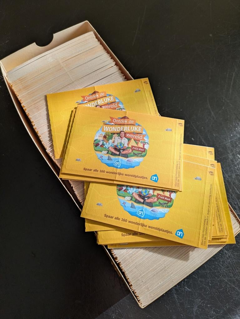 AH Wonderlijke Wereldplaatjes - Doos vol, Verzamelen, Supermarktacties, Albert Heijn, Ophalen of Verzenden