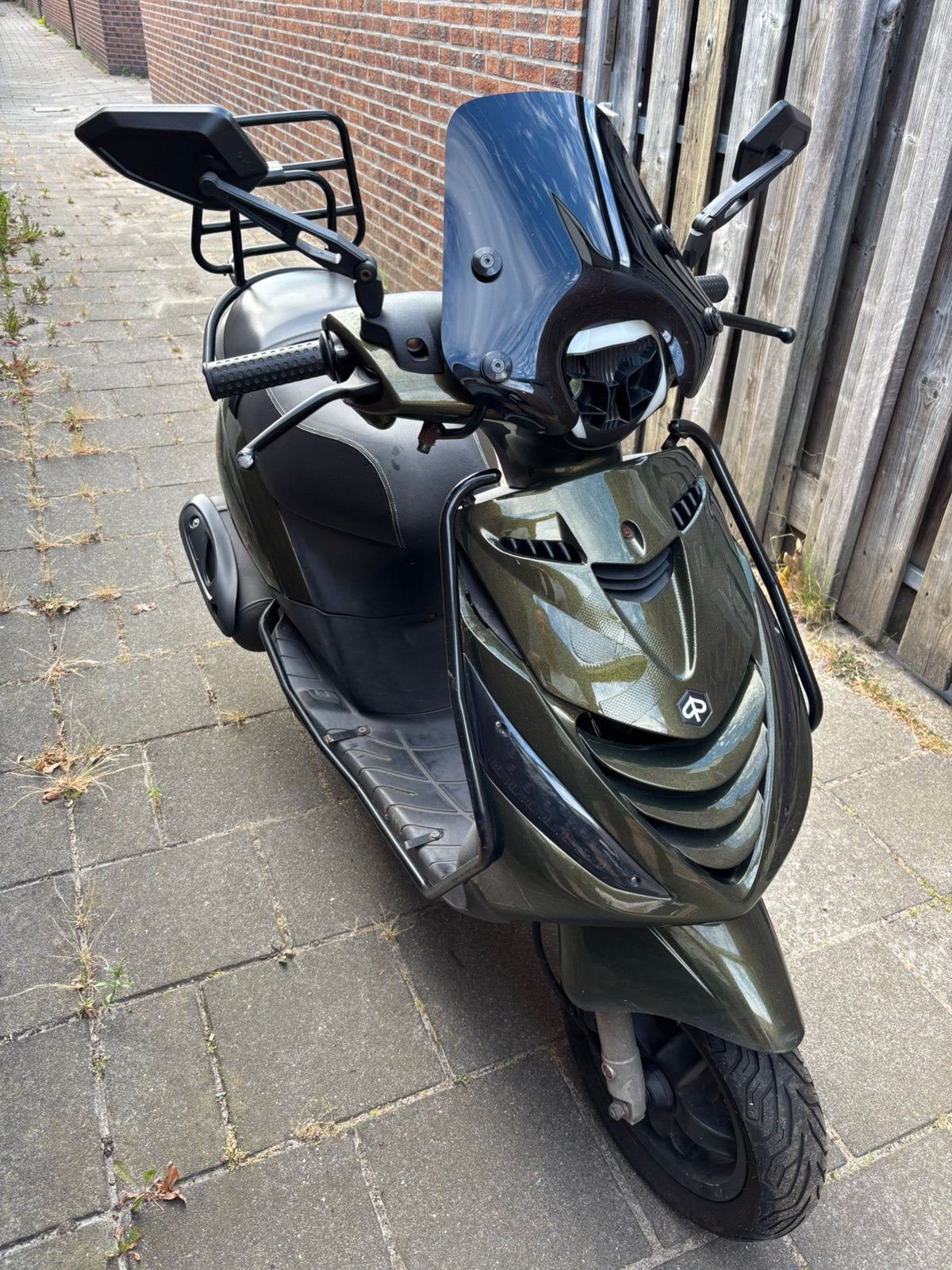 Piaggio Zip scooter, Fietsen en Brommers, Scooters | Piaggio, Ophalen, Gebruikt, Maximaal 45 km/u, Zip