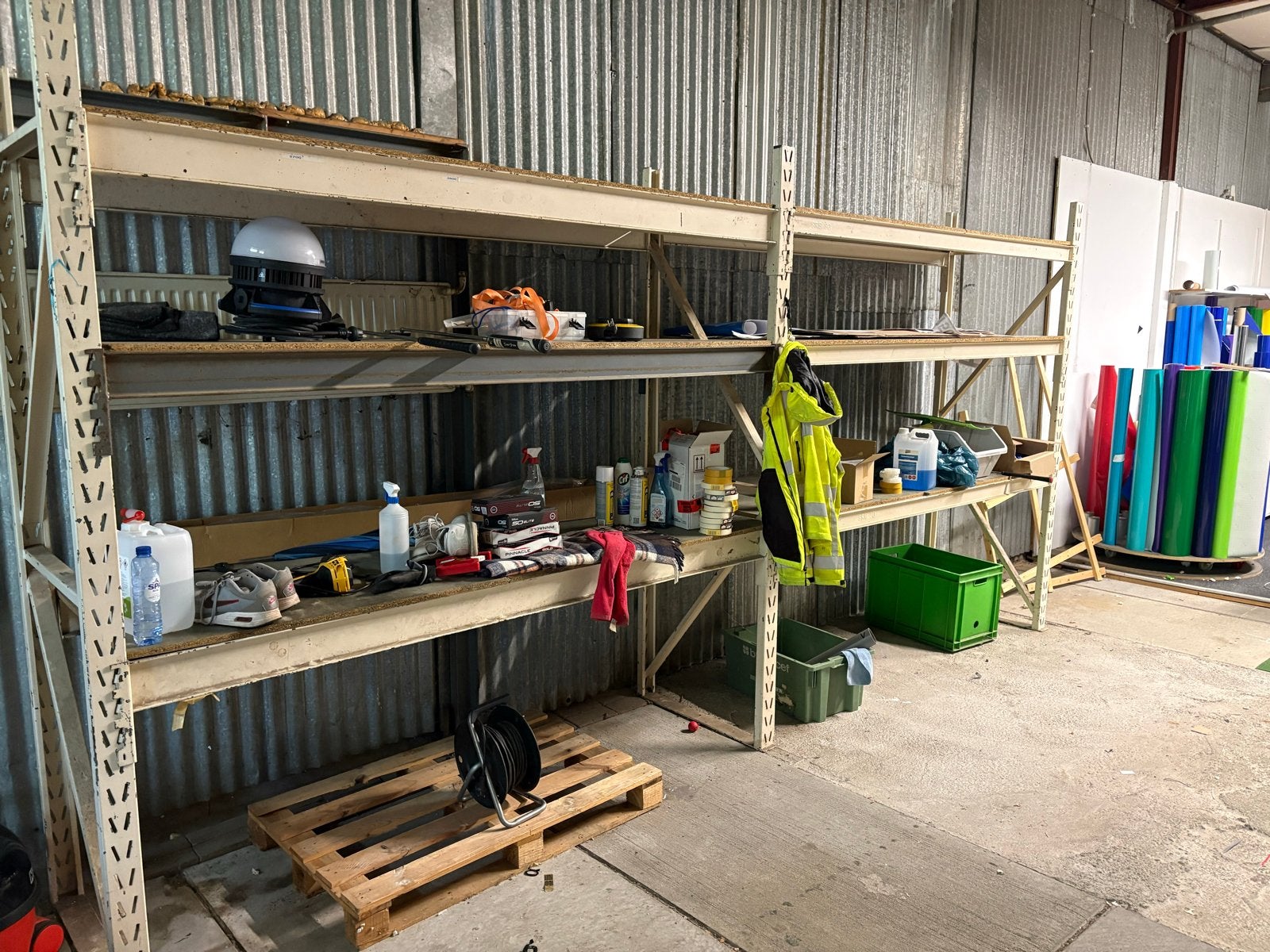 Stevige stellingkast voor opslag in magazijn of garage, Ophalen, Gebruikt