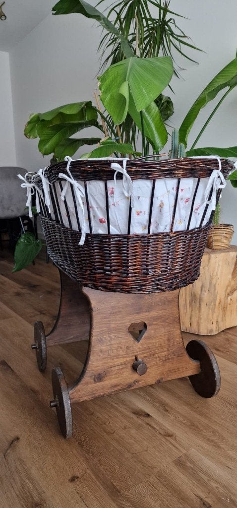 Wieg + mamaloes kussen, Kinderen en Baby's, Ophalen, Gebruikt, Wieg
