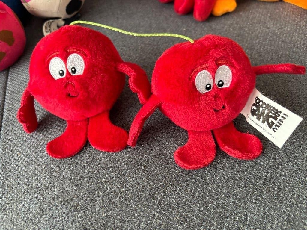 Kersen knuffels, Overige supermarkten, Ophalen