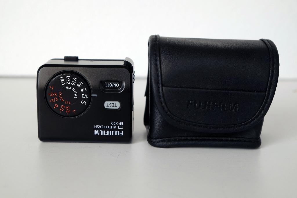Fujifilm EF X20 flash Fuji / X-E1 of X-T1 of Leica, Ophalen, Compact, Zo goed als nieuw, Fuji