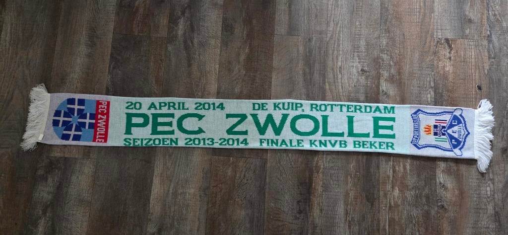 Sjaal PEC Zwolle, Ophalen of Verzenden, Zo goed als nieuw, Overige binnenlandse clubs, Vaantje of Sjaal