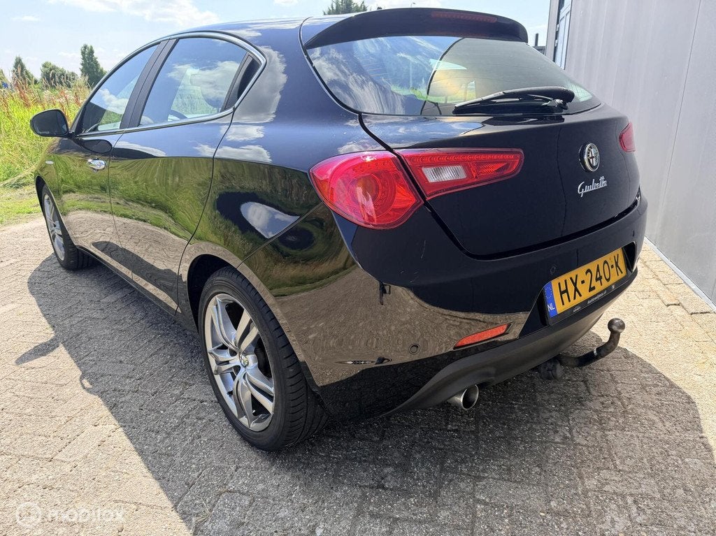 Alfa Romeo Giulietta 1.6 JTDm Exclusive, Auto's, Alfa Romeo, Voorwielaandrijving, 12 maanden, Euro 6, 4 cilinders