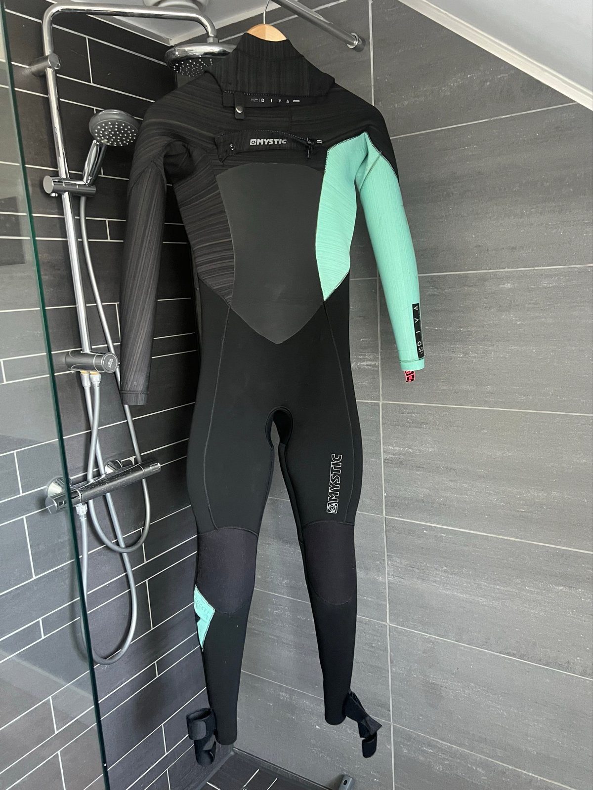 Mystic DIVA 5/3 Wetsuit - Maat M, Watersport en Boten, Watersportkleding, Ophalen, Zo goed als nieuw, Dame, Wetsuit