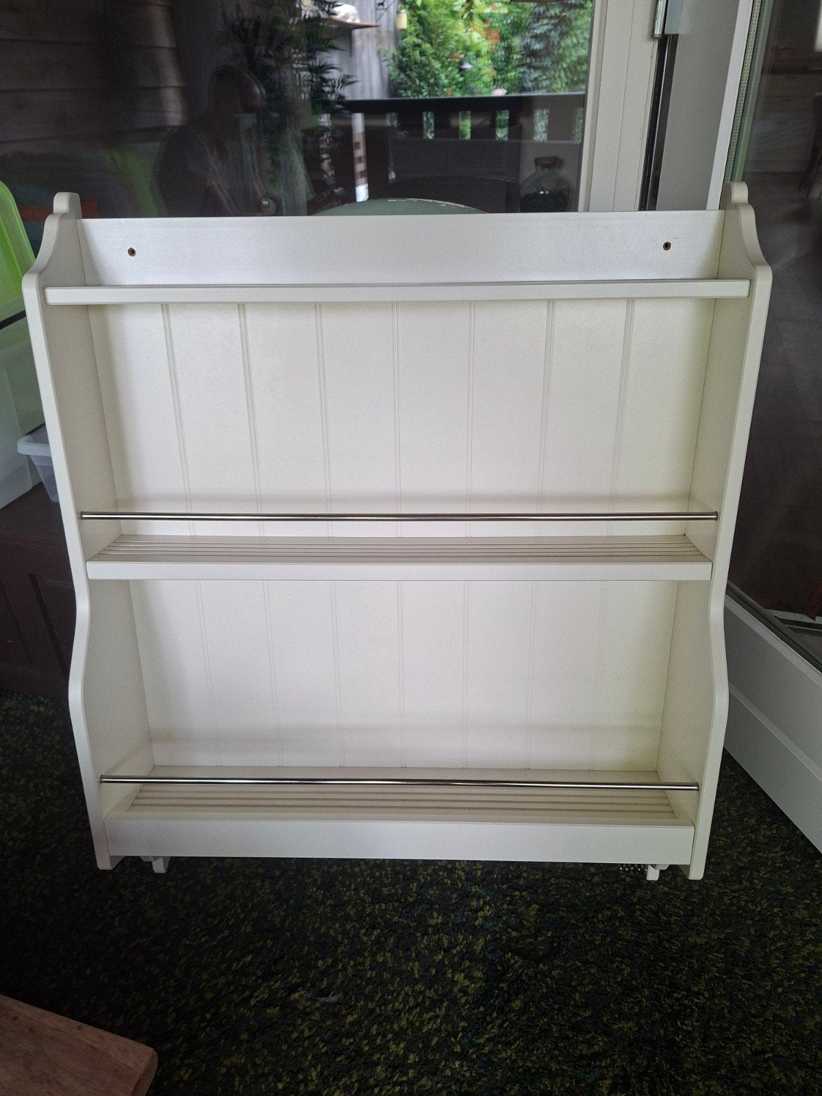 Tornviken Ikea Witte wandplank bordenrek met stangen, Ophalen