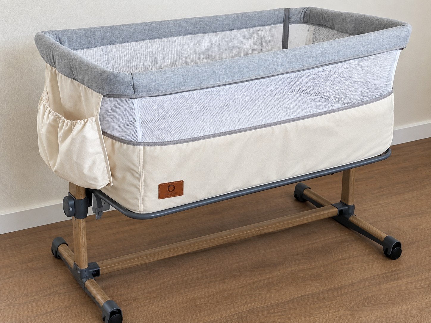 Lionelo Leonie 3-in-1 Co-sleeper/Wieg Beige Sand, Kinderen en Baby's, Ophalen, Zo goed als nieuw, Wieg