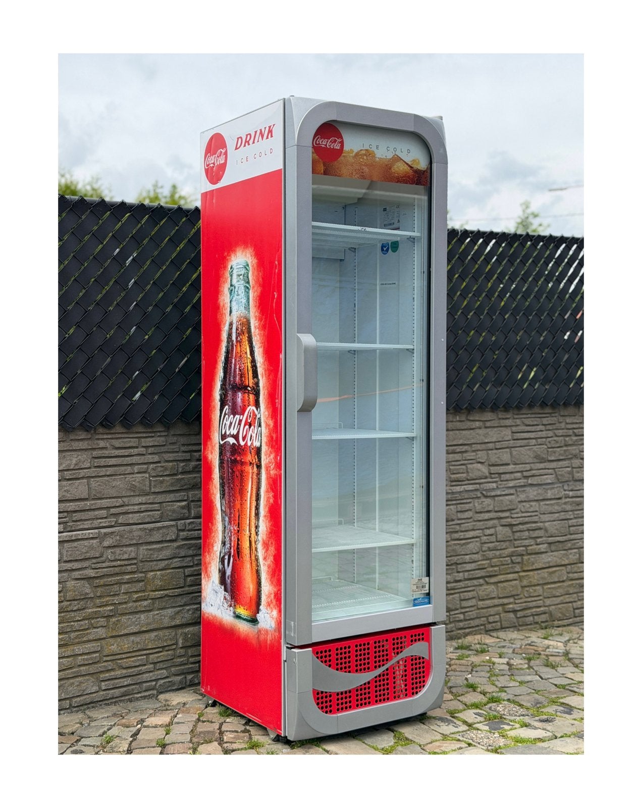 Coca cola drankekoelkast Ice cold, Witgoed en Apparatuur, Koelkasten en IJskasten, 200 liter of meer, 60 cm of meer, Zonder vriesvak