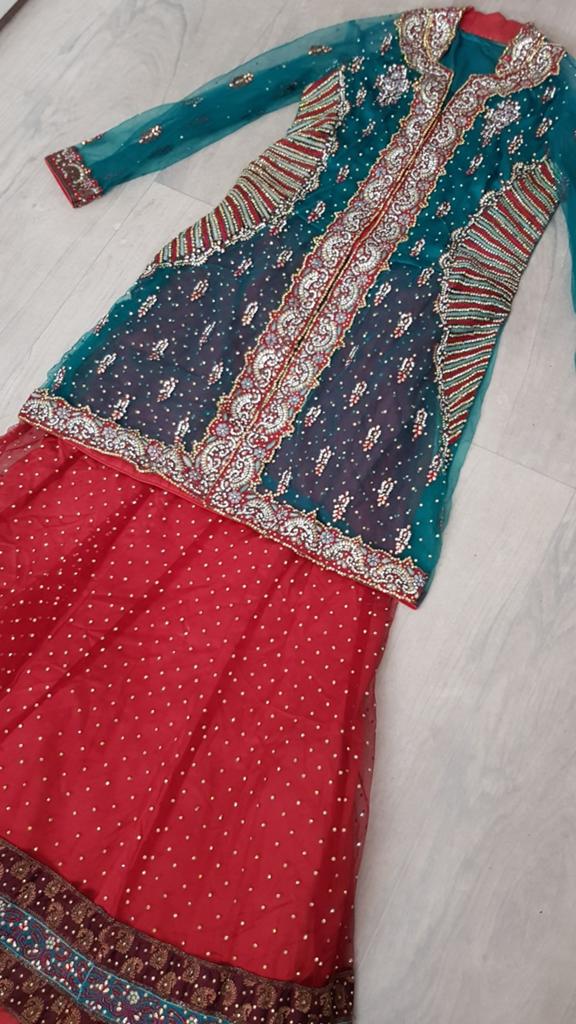 Indiase Lehenga Turquoise Groen Rood 4-delig Maat S/M, Verzenden, Nieuw