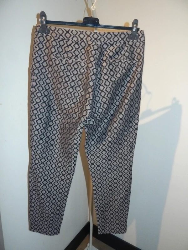 Essentiel Antwerp mooie capri broek pantalon in motief M, Maat 38/40 (M), Essentiel Antwerp, Lang, Gedragen