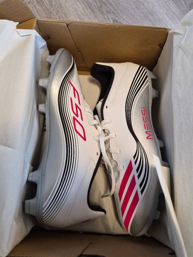 Voetbalschoenen Adidas Performance Messi f50, Maat L, Ophalen of Verzenden, Nieuw, Schoenen
