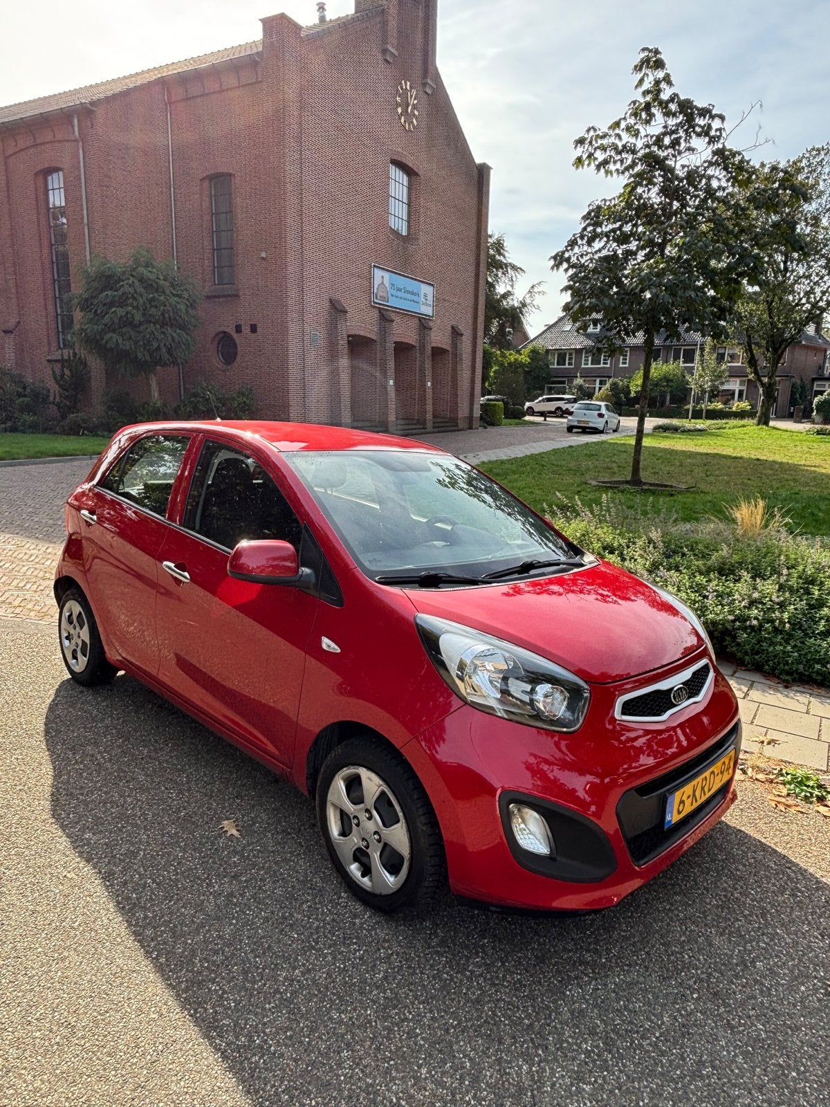 Kia Picanto 1.0 Cvvt 5-DRS 2012 Rood, Auto's, Voorwielaandrijving, 400 kg, 24 km/l, Handgeschakeld
